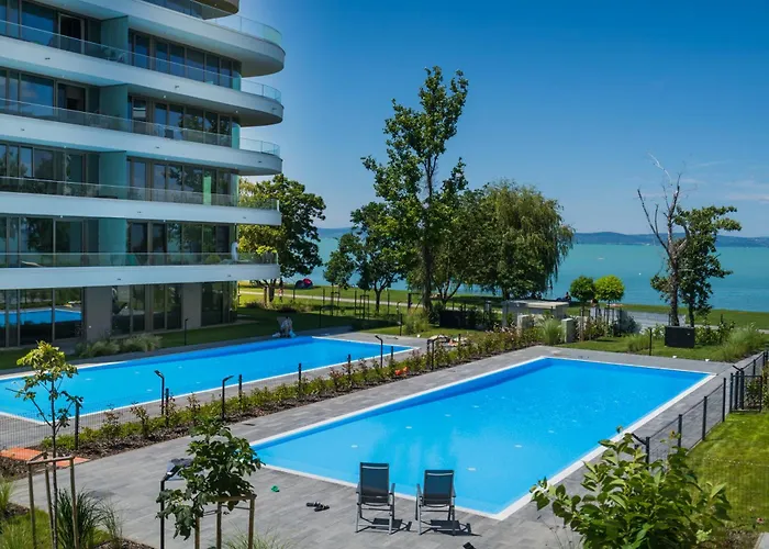 Myflat Wave Gold Premium Ii Apartment